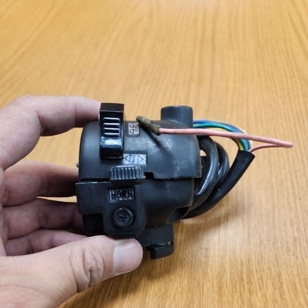 holder saklar kiri yamaha l2s l2 super