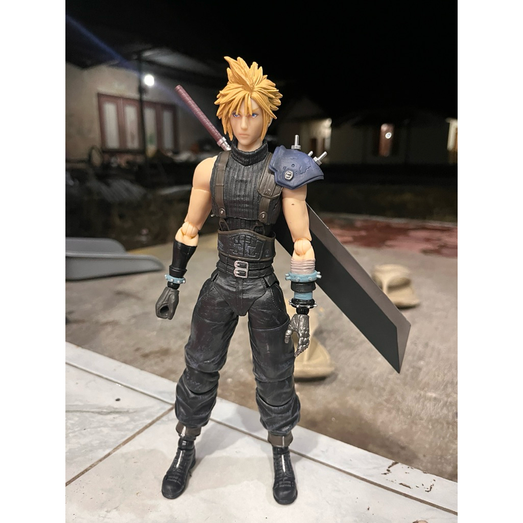 cloud strife ff7 remake play arts