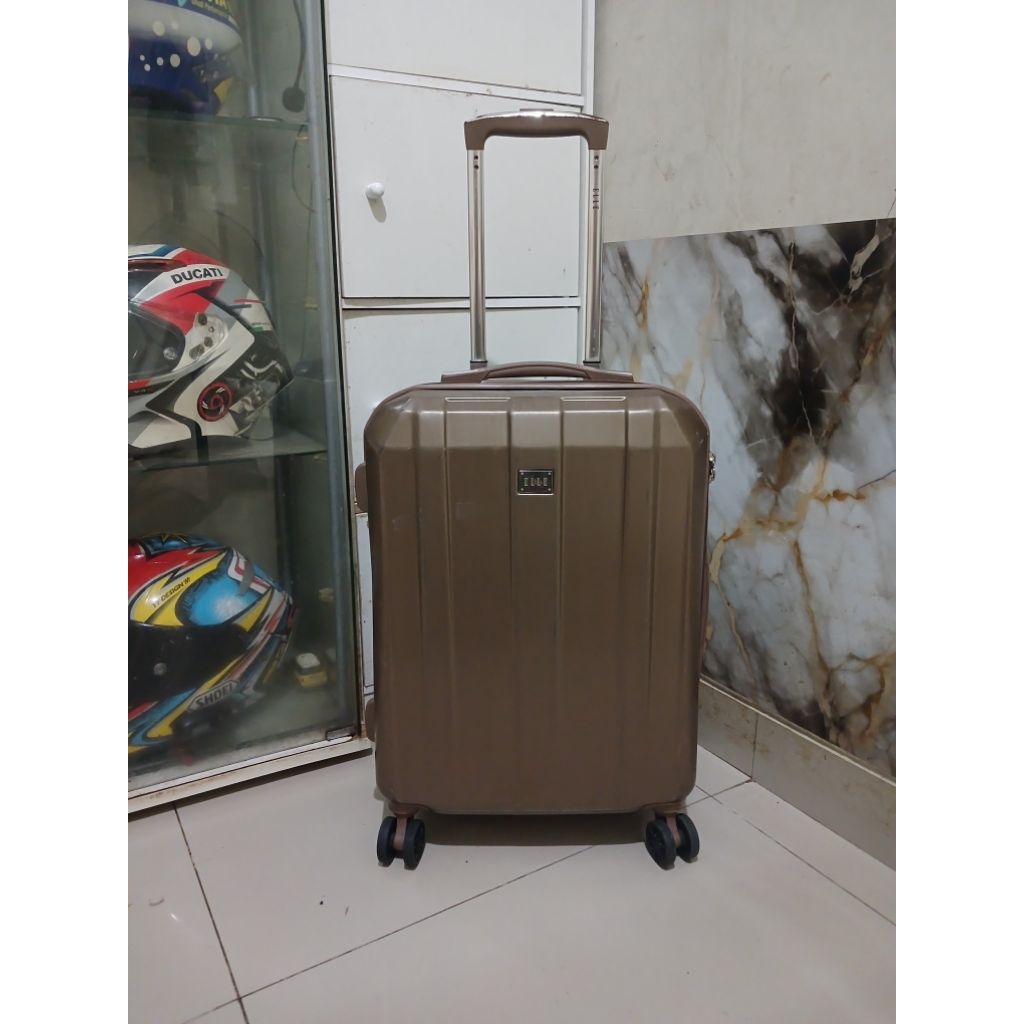 Koper Elle size 20inch kabin original small