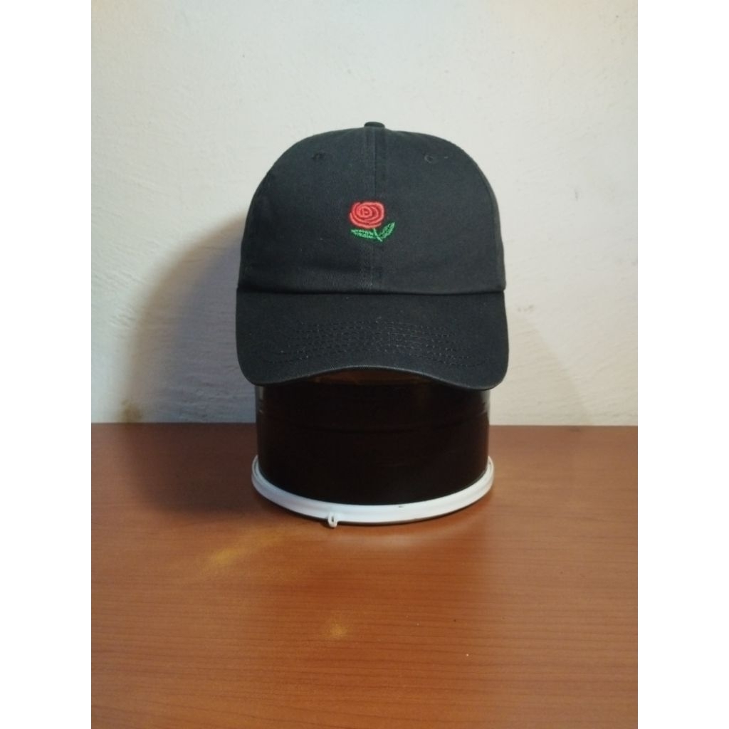 Topi Simplecap The Hundreds rose logo