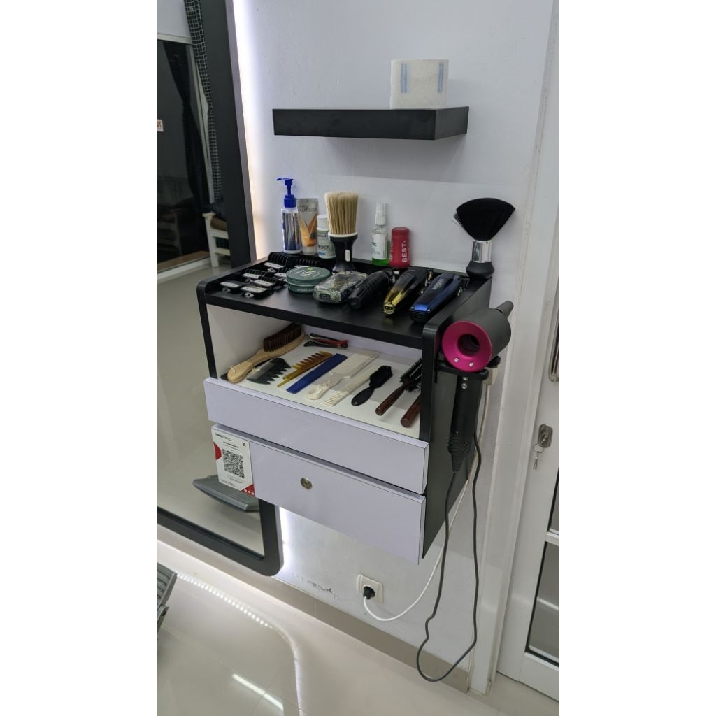 Meja Barbershop Rak Serbaguna Kayu Kuat - Rak Dinding Praktis 47x45x30cm, Tahan Air, Mudah Dipasang 