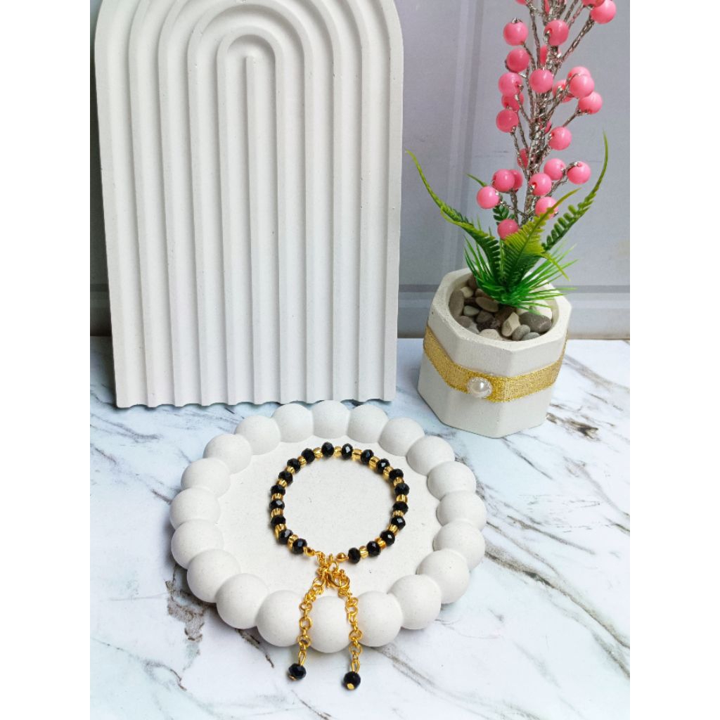 Gelang Manik Kristal Hitam