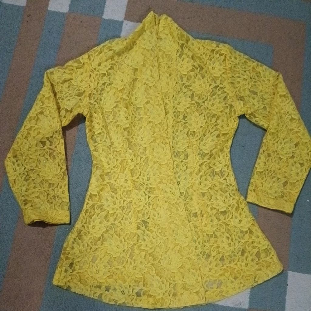 Kebaya Brokat Preloved