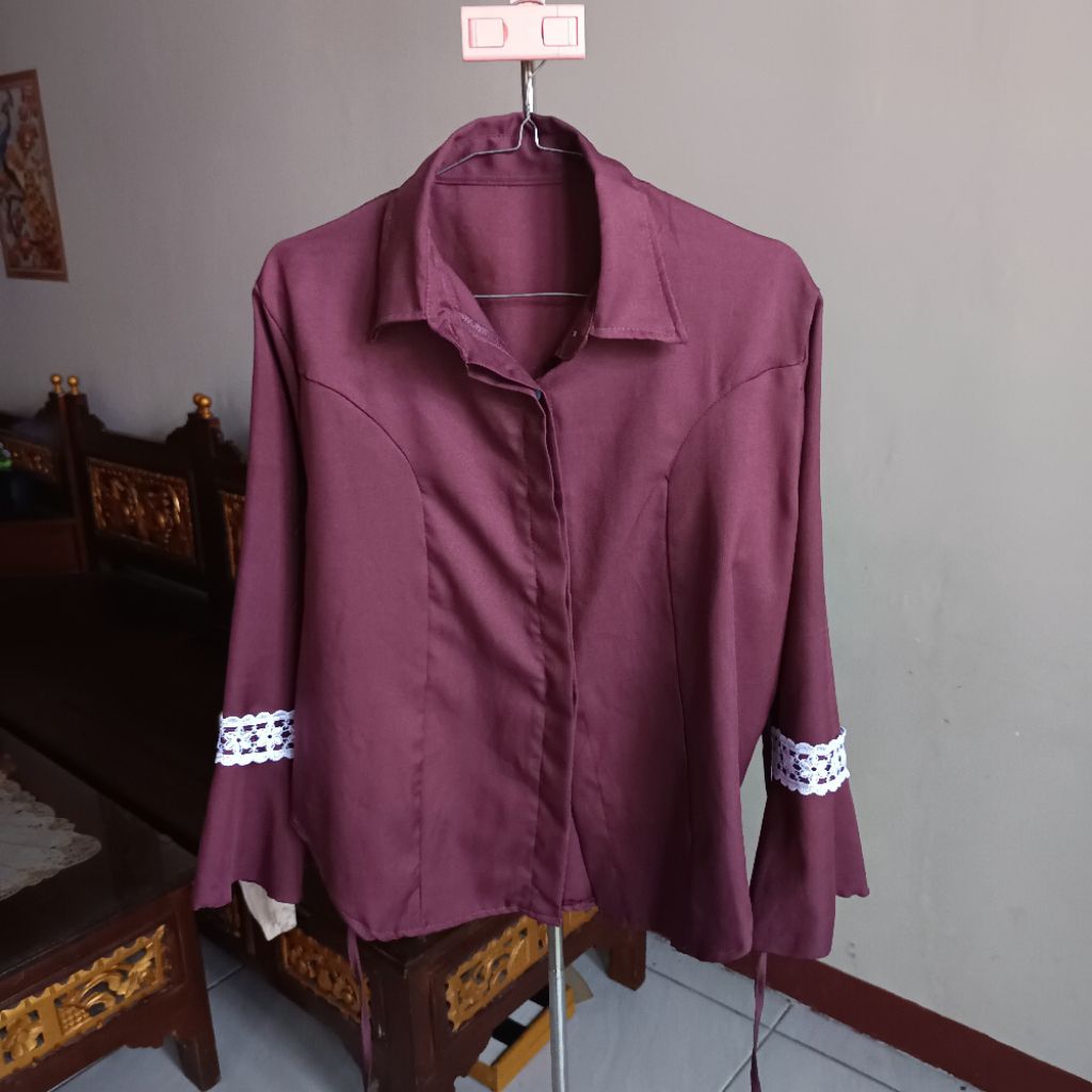 PL preloved blouse kemeja wispie press body tali belakang mauve burgundy