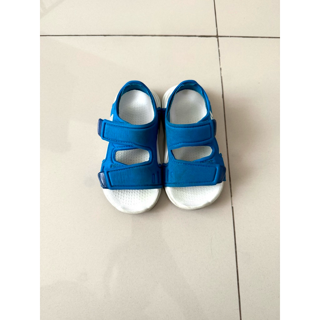 Sepatu Sandal Adidas Preloved 100% Original Authentic Biru Blue Adidas Sandal size 13 CHN , size 6 U