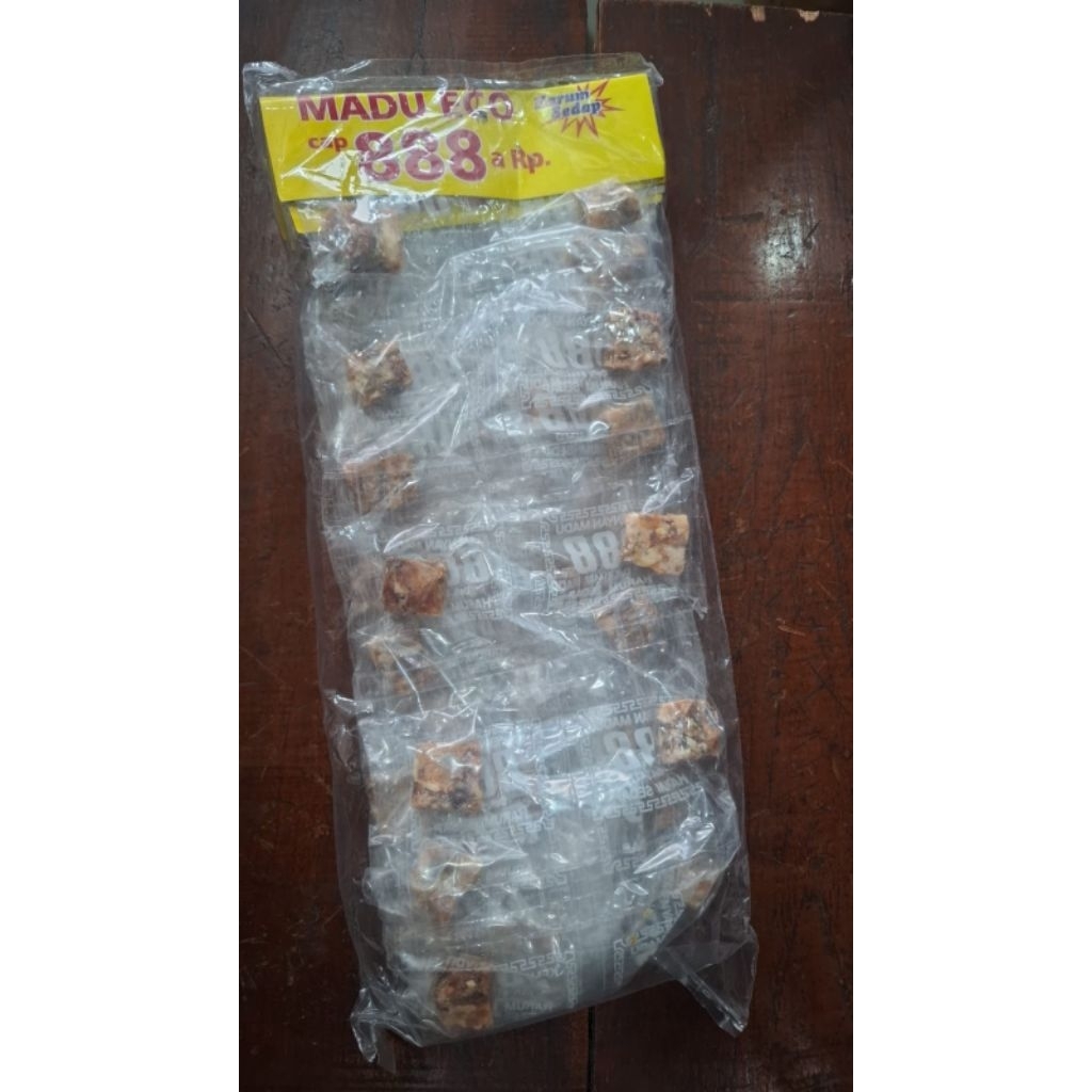 Kemenyan Madu Eco 888 (1 renteng isi 10)