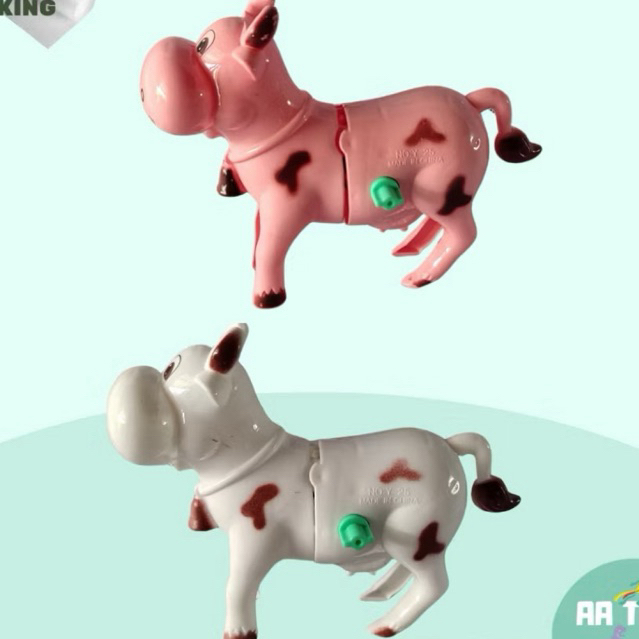 Mainan Sapi Kunci Diputar bisa Jalan