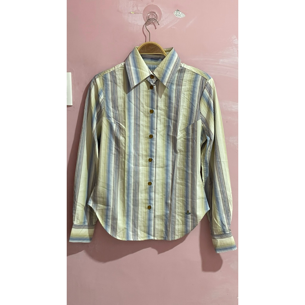 kemeja vivienne Westwood