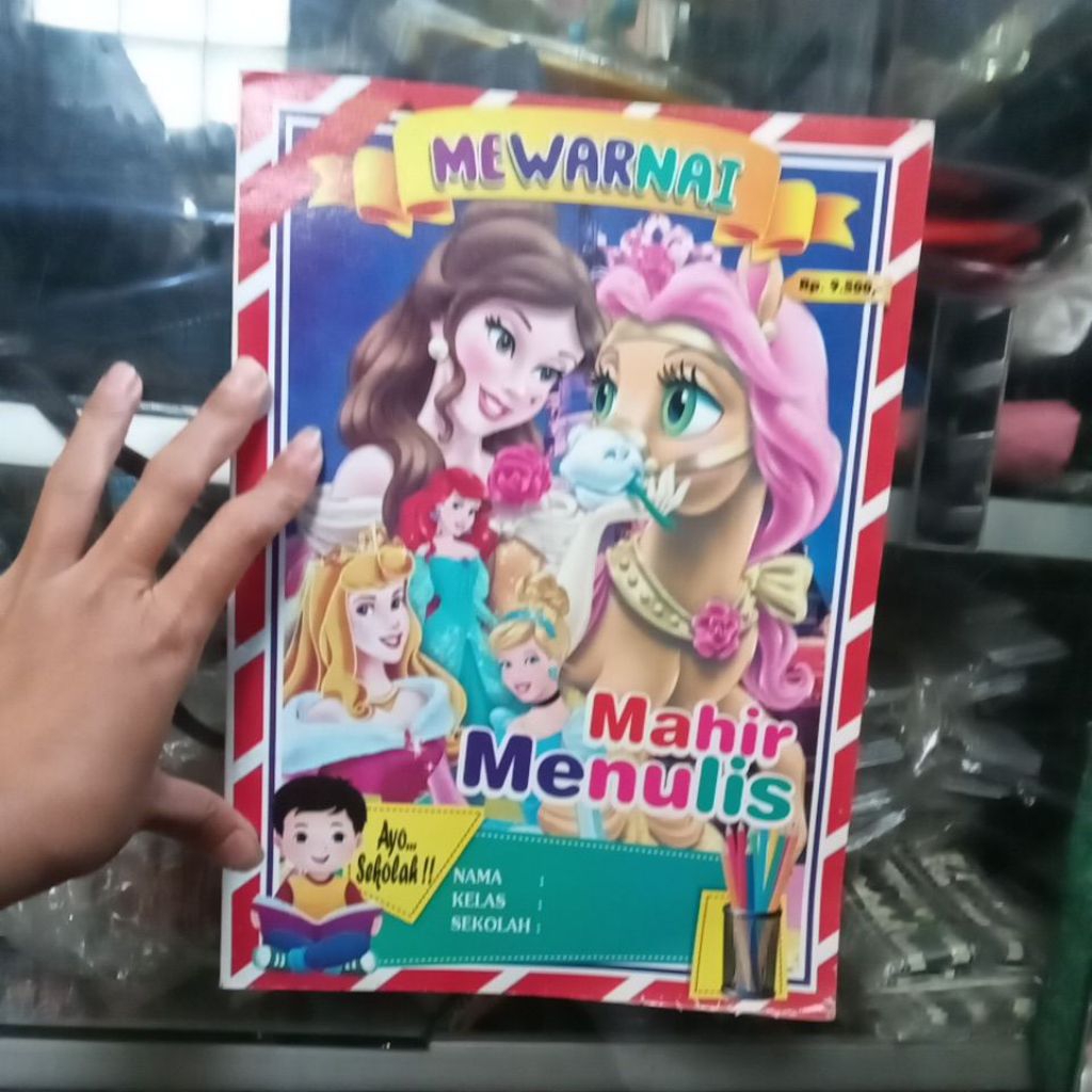buku mewarnai anak princess