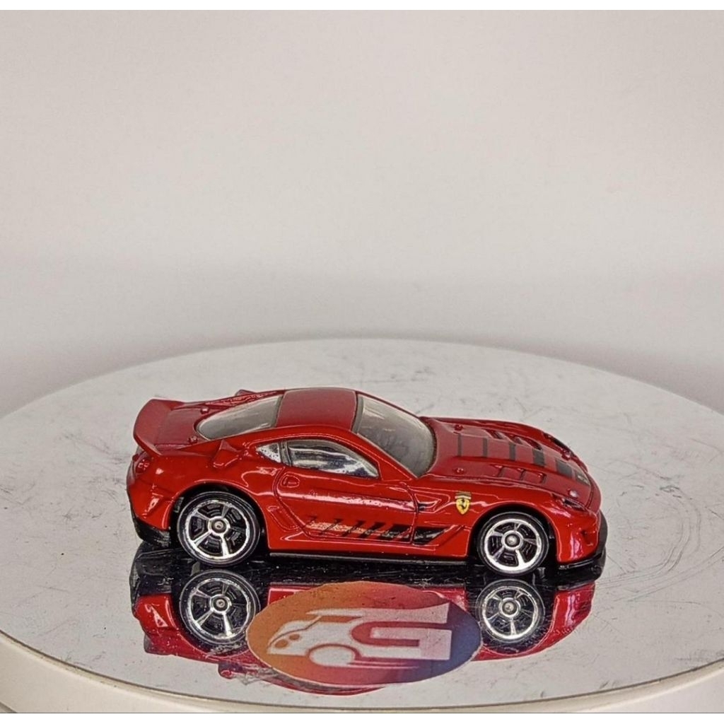 Hot Wheels Ferrari 599XX Red Dent Loose - Hotwheels