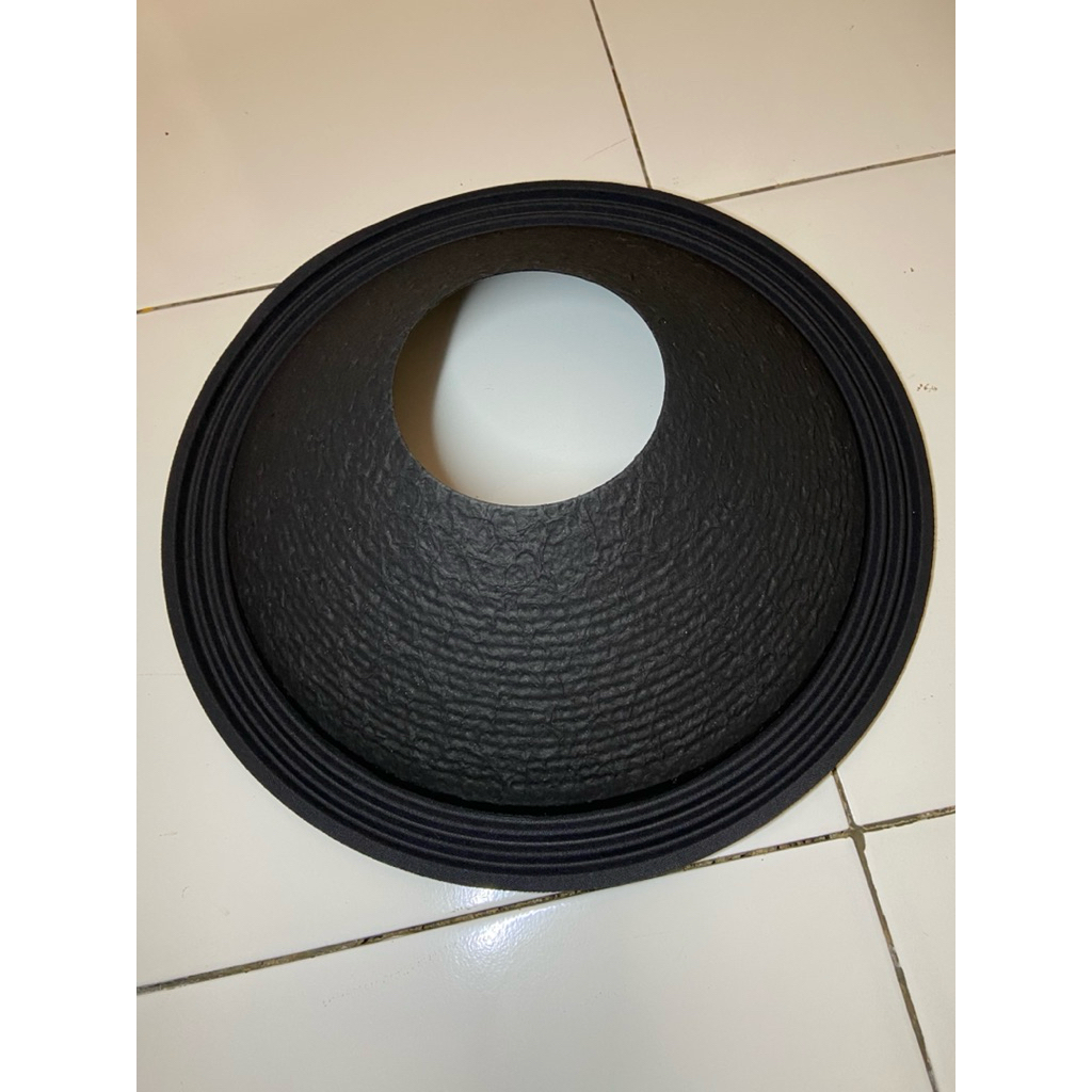 daun speaker 18inch 3R lubang 127mm
