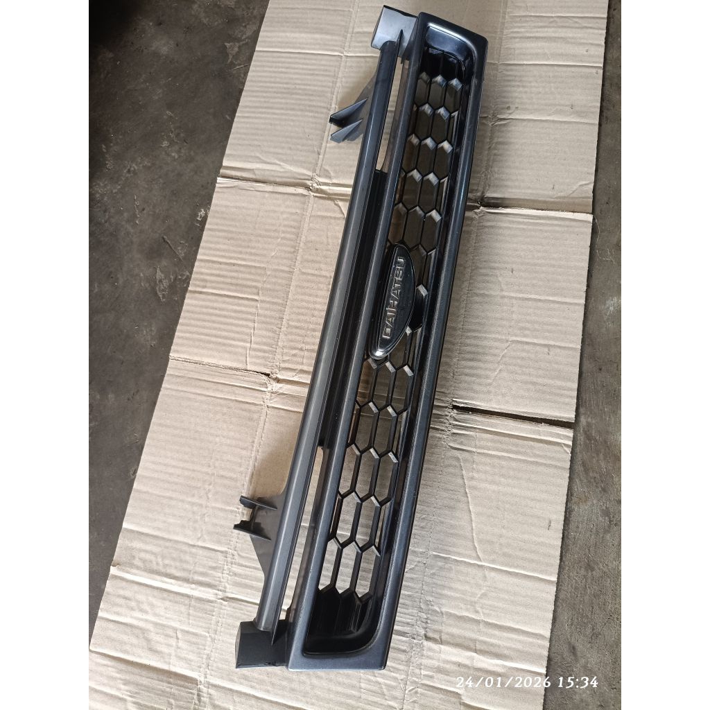 grill daihatsu classy winner