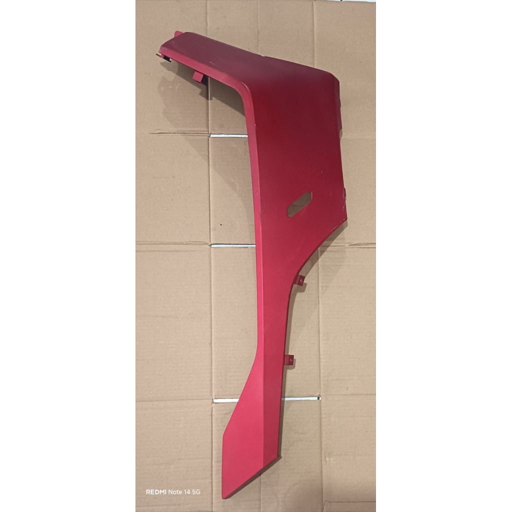 cover floor side cover sirip samping bawah kanan Honda pcx 160 new original second