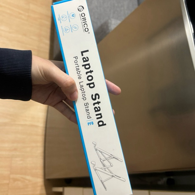 Orico laptop stand