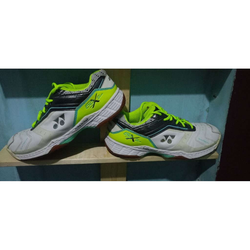 Yonex shb 65xslim