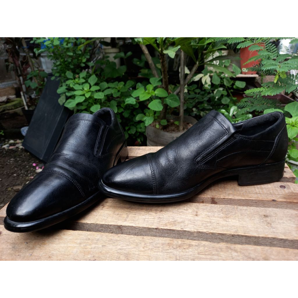 sepatu Ecco / sepatu Pantofel kulit ecco/Original Brand/Original kulit asli/Bakas Prelove/Sepatu Pan