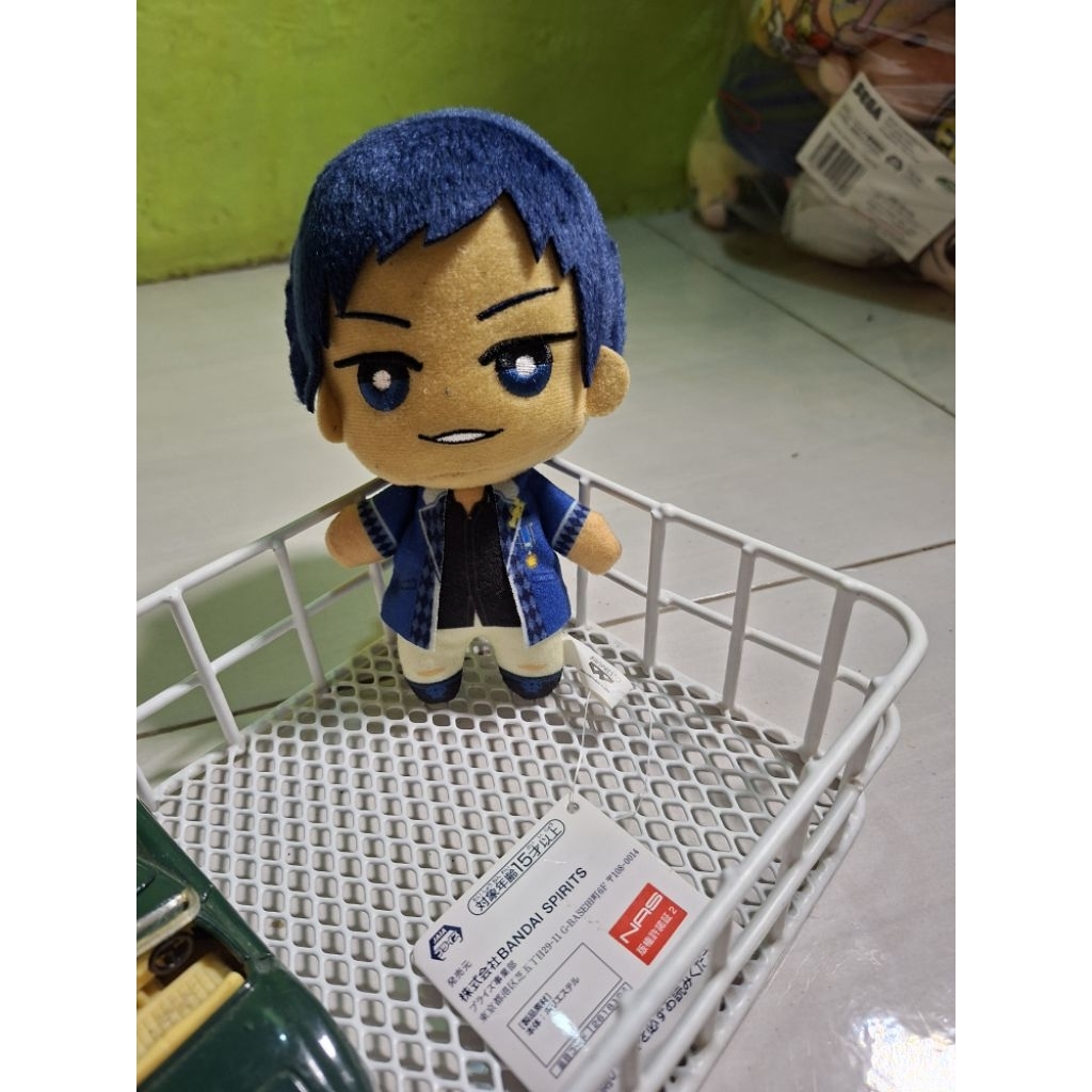 Kuroko basketball kuttari hugging Tetsuya Kuroko akashi seijuro taiga kagami nendoroid aomine finger