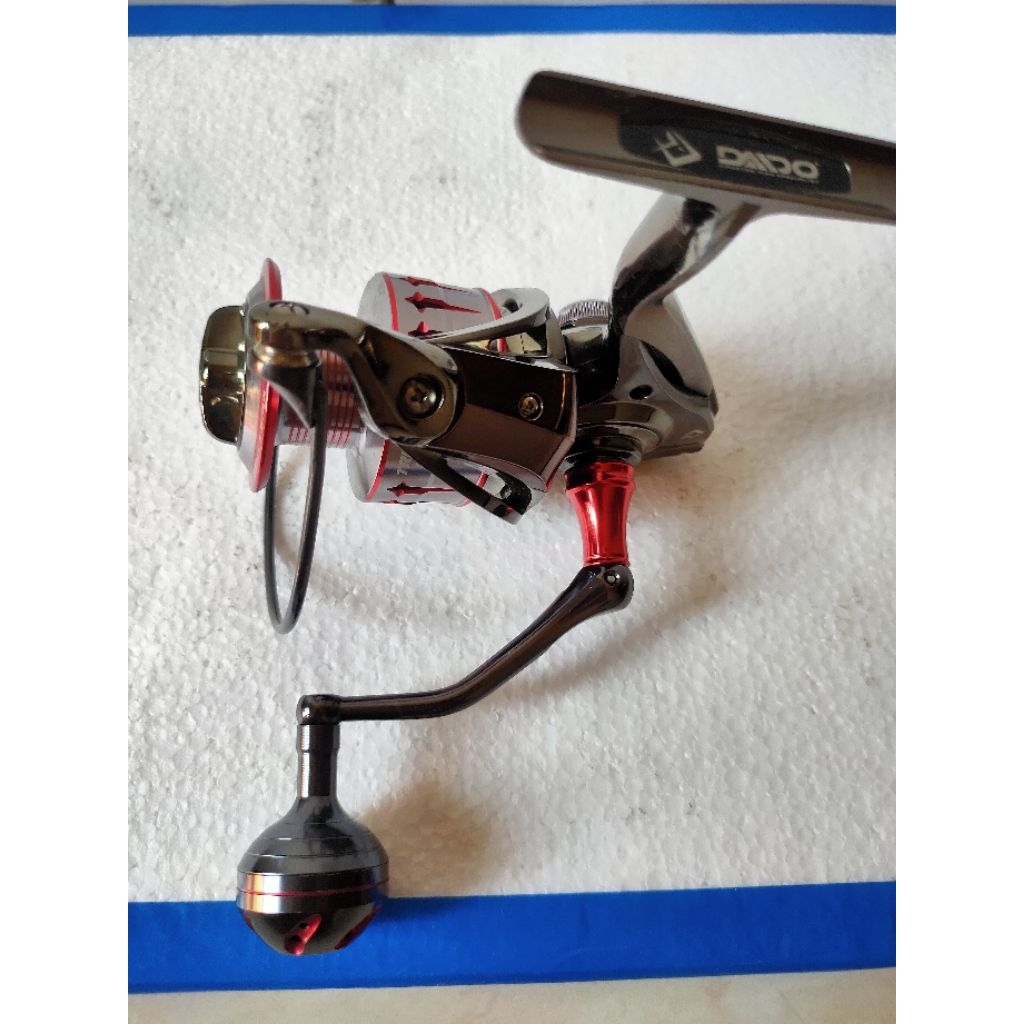 Reel Daido trisula 6000