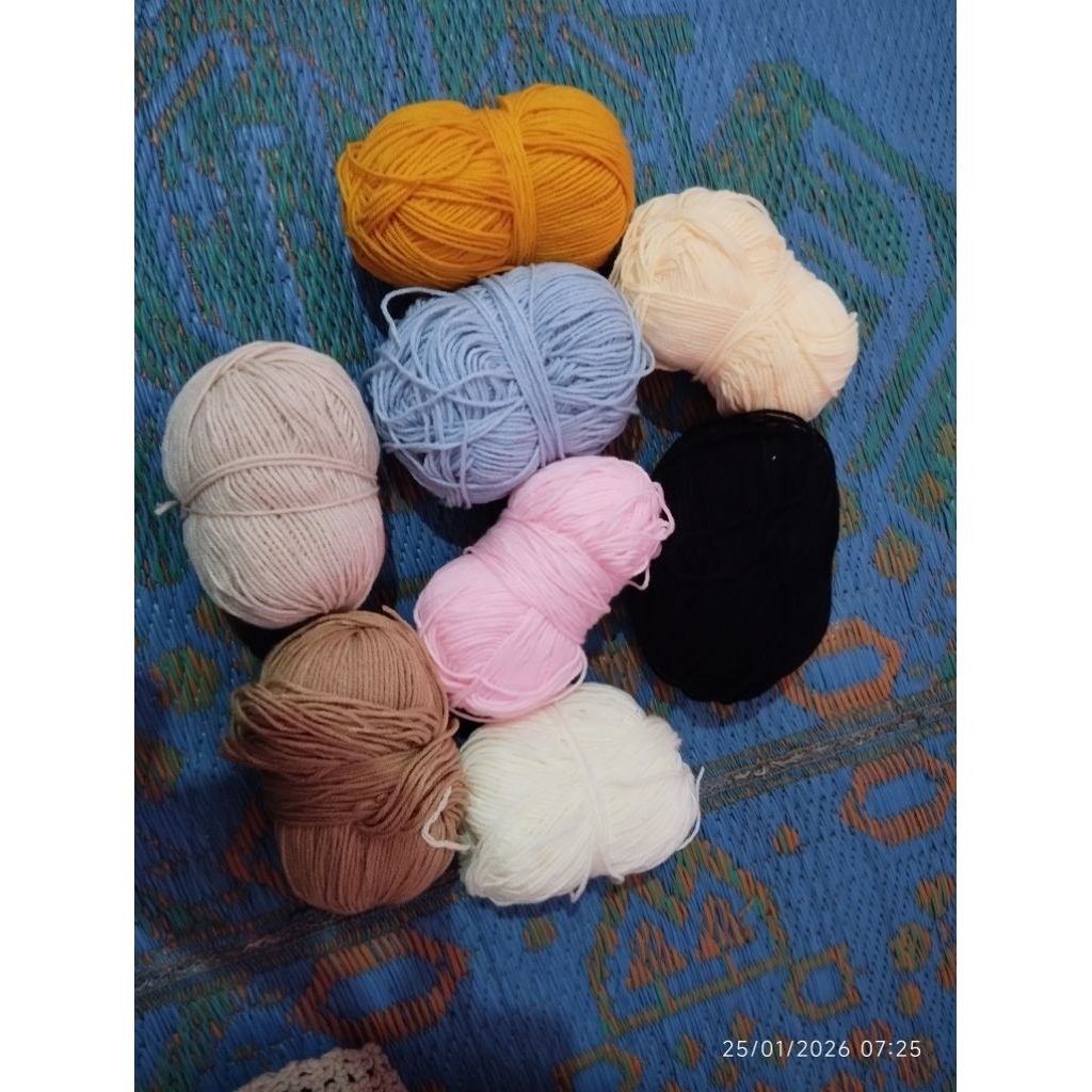 preloved benang rajut