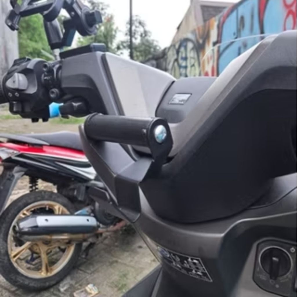 Breket holder PCX 160 Roadsync gantungan barang PCX 160 Roadsync