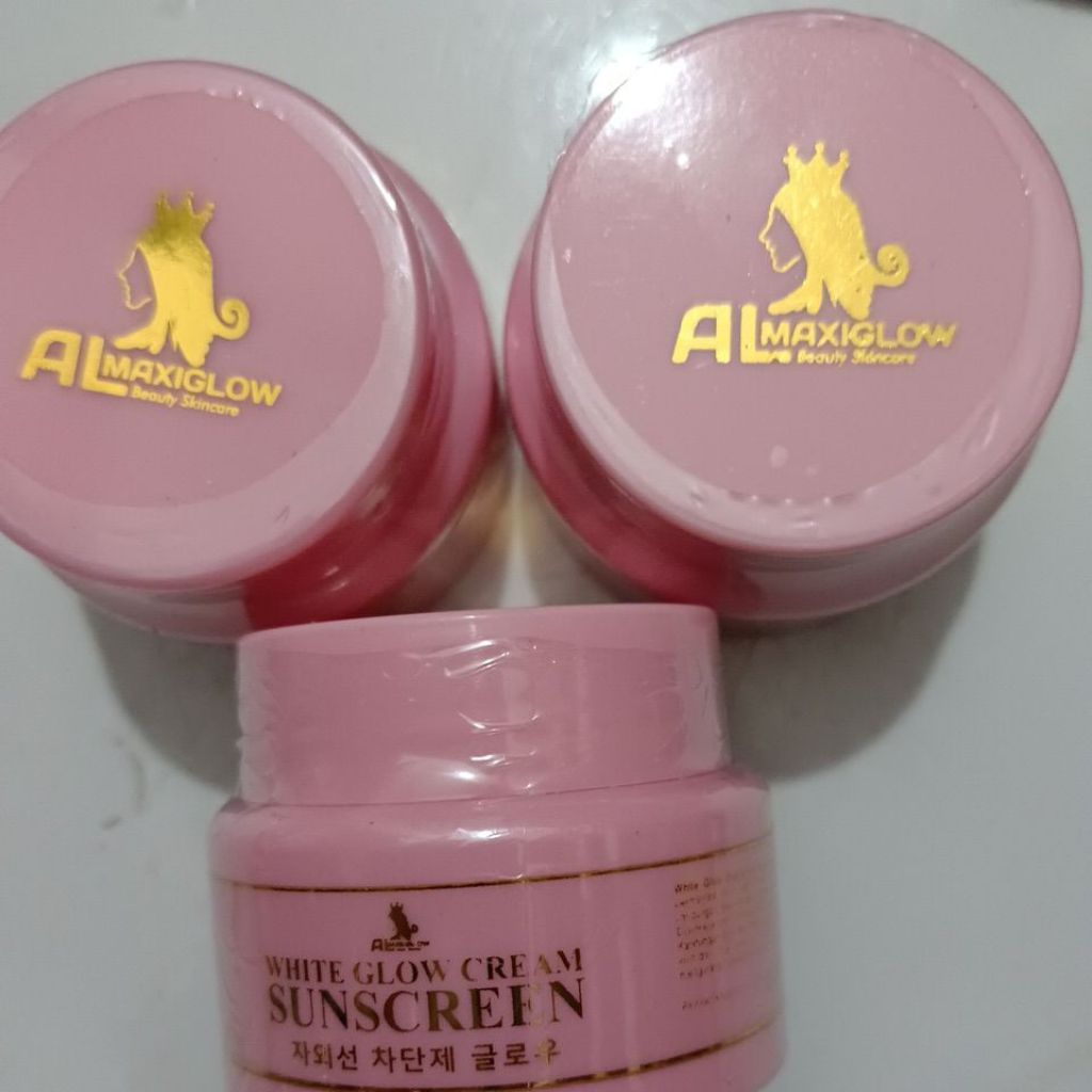 Sunblok almaxiglow suncreen day cream ALMAXIGLOW ( 3 pot) perlindungan sinar matahari sinar uv spf 5
