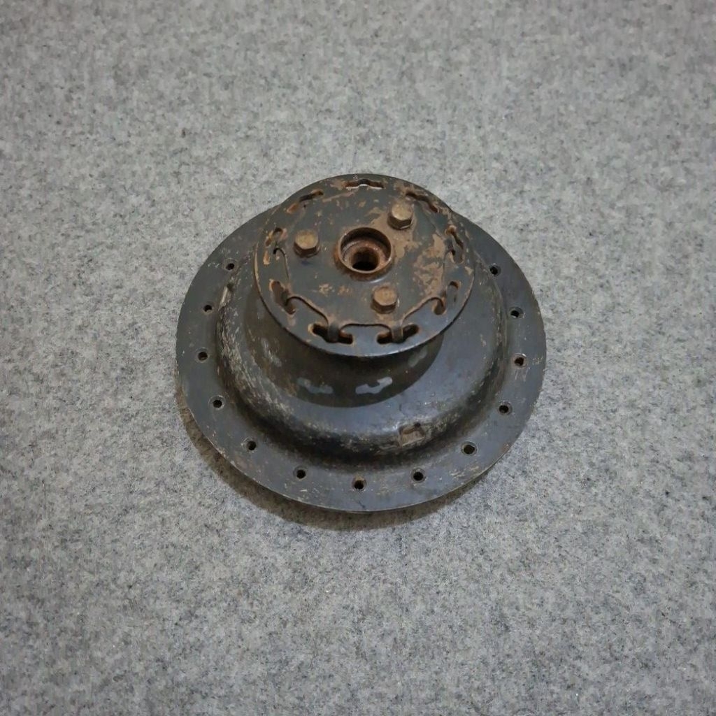 Front Hub Tromol Depan TS TS100 TS125 Suzuki TS100 TS125 Asli Original