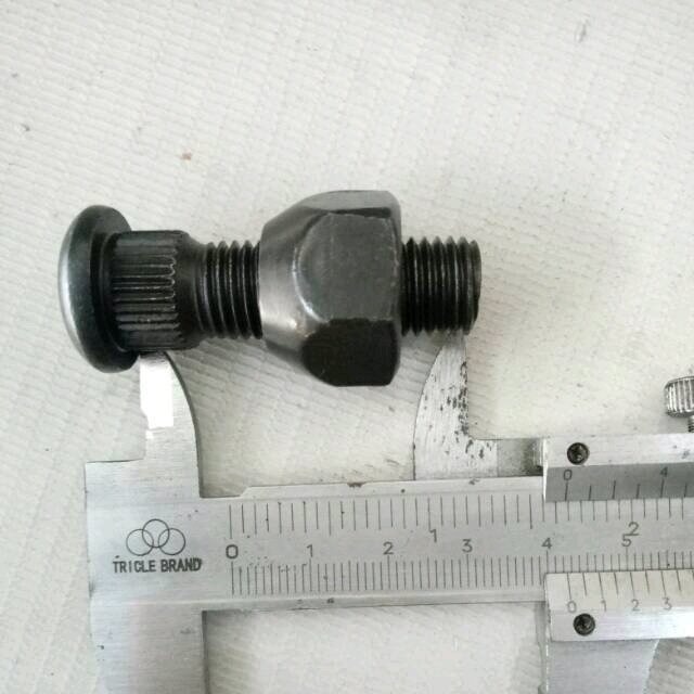 baut roda l300 pajero triton kuda panjang