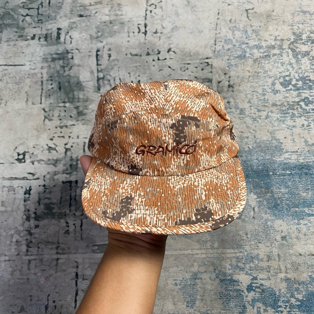 GRAMICCI NEEDLE CAMO BROWN NYLON CAP