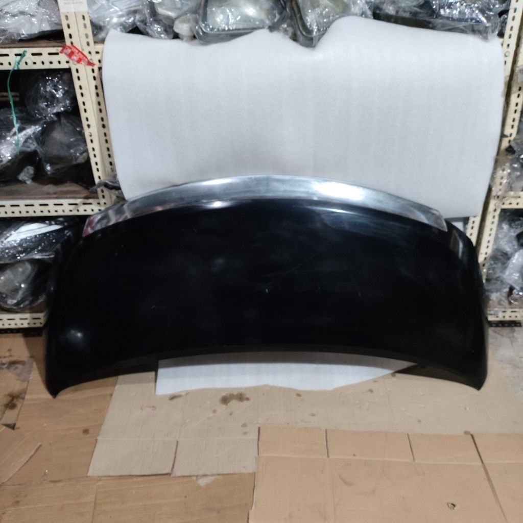Kap Mesin Hyundai H1 2011 2012 original
