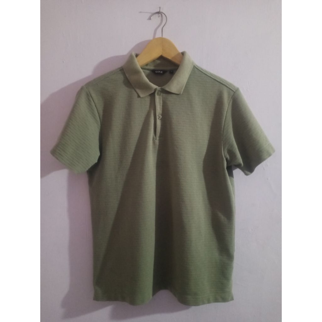 kaos polo cole