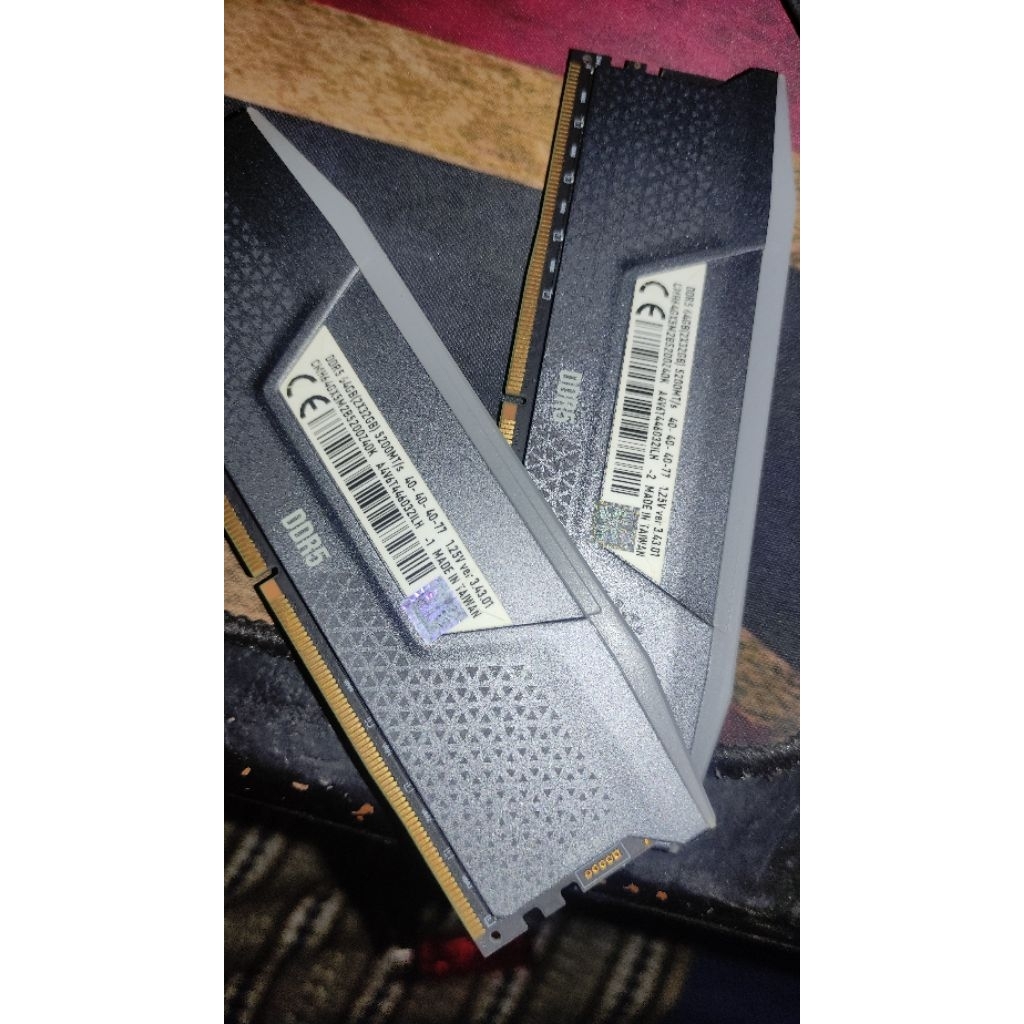 ram ddr5 64gb 32x2 corsair 5200 mhz.