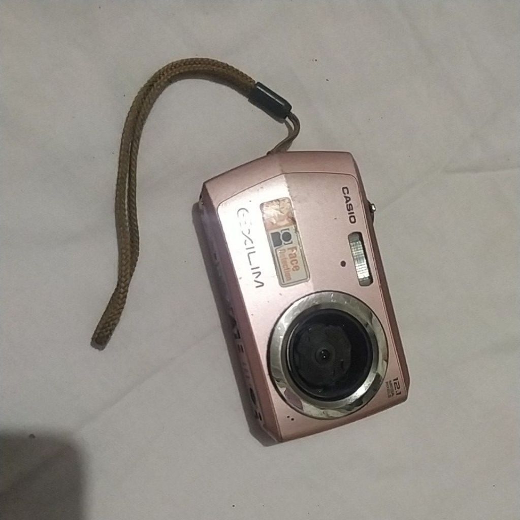 Casio EX-Z16