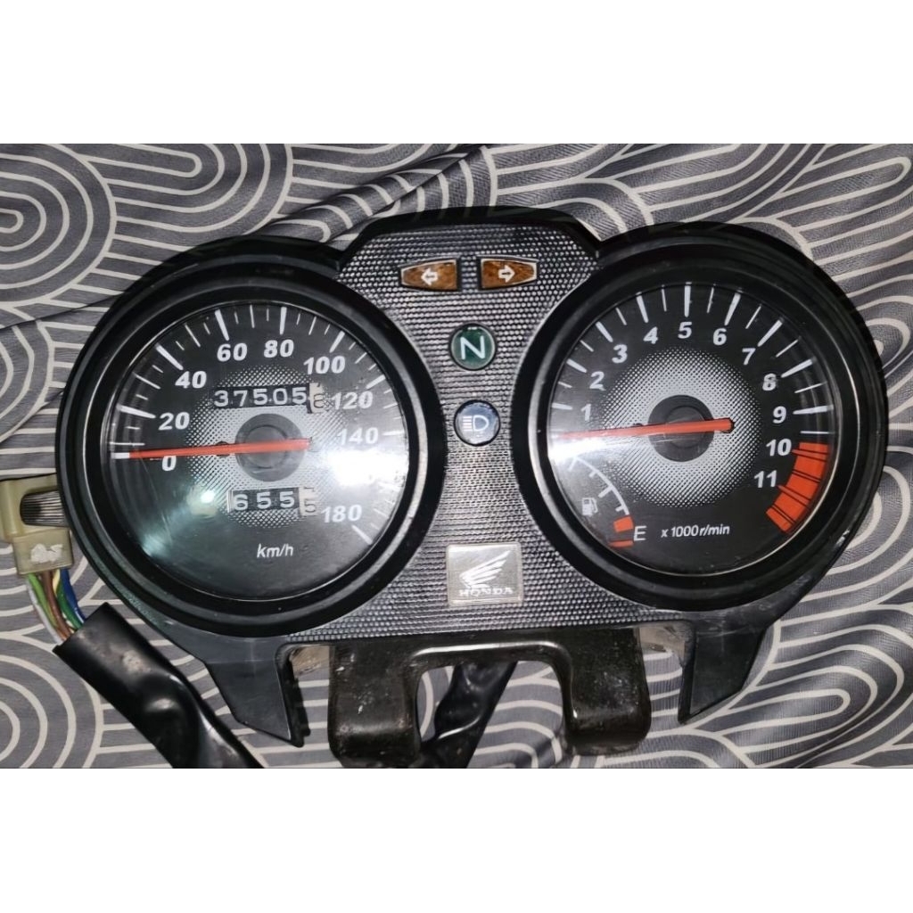 spedometer megapro 2010