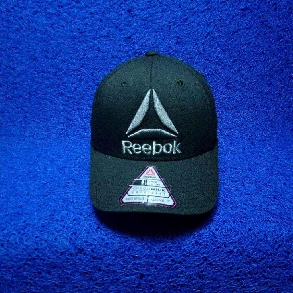 topi reebok big logo snap adjustable