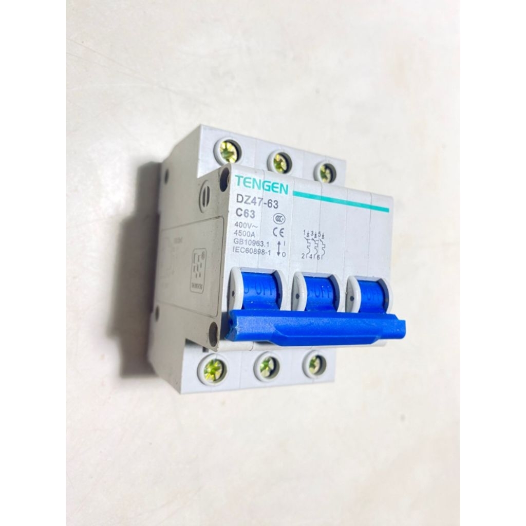 Miniature Circuit Breaker  MCB 3 phase Tengen DZ47-63 C63 Mcb 60 Amper