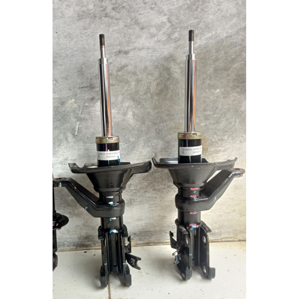 Shockbreaker Civic Es Vtis Depan Original