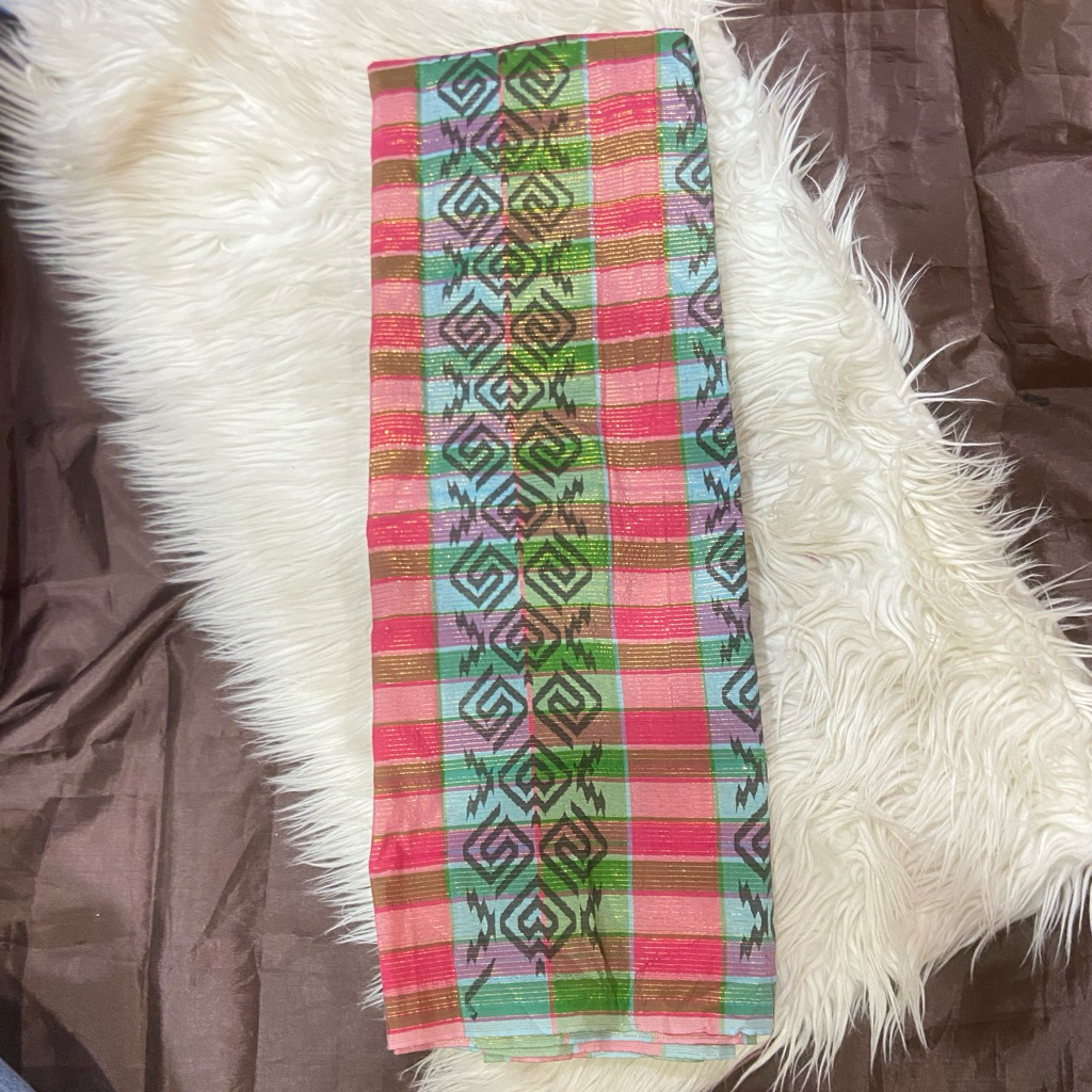 sarung serut sutera bugis sengkang