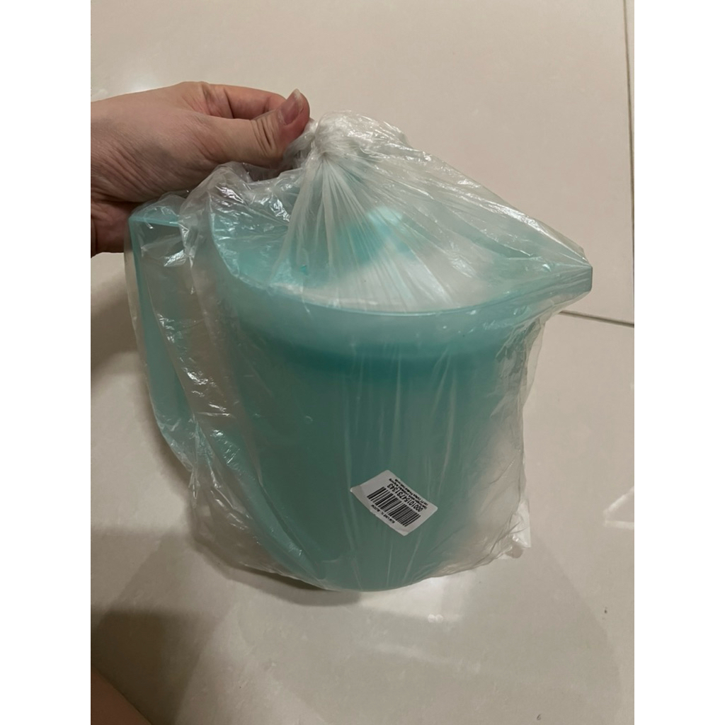 tupperware pitcher 1L tosca