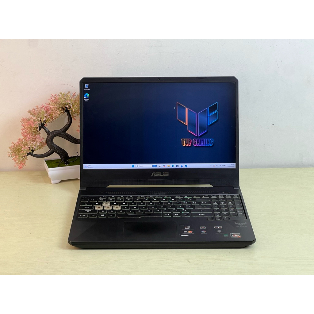 Asus TUF FX505DT Ryzen 7-3750H RAM 16 SSD 512 GTX 1650 Mulus