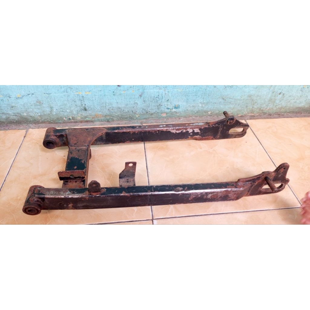 swing arm Yamaha rx king original bekas copotan