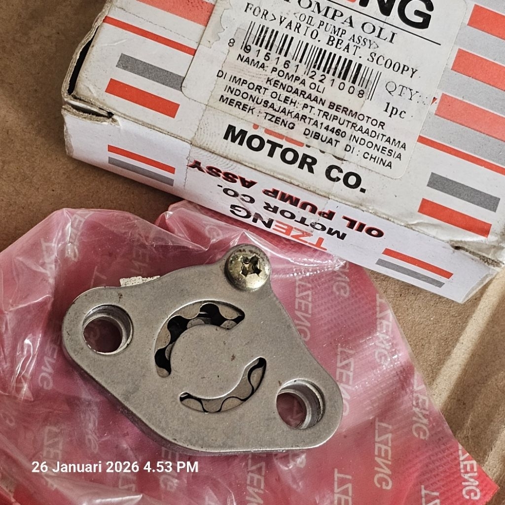 pompa oli honda Vario/Beat. 15100-KVB-900TZG