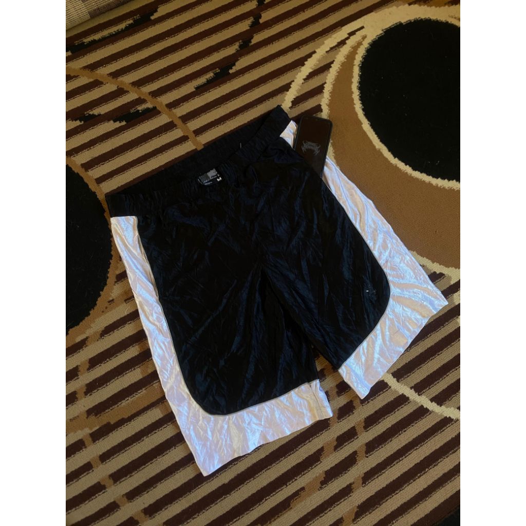 Celana Pendek South Pole