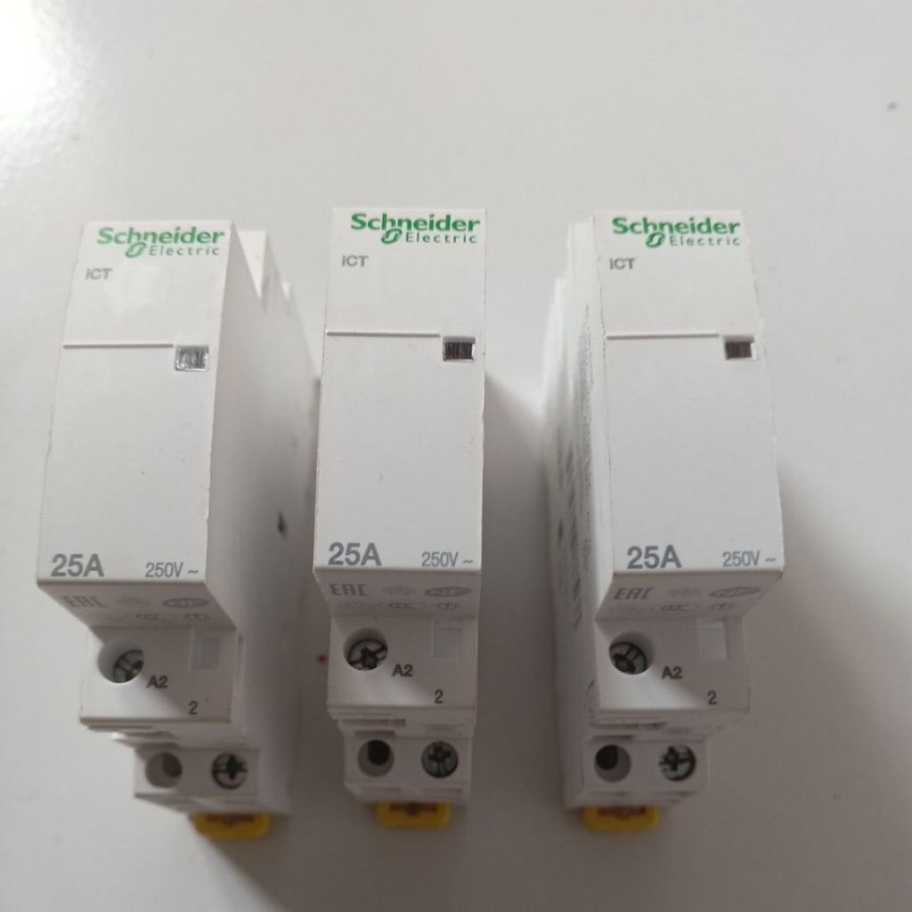 kontaktor din rail ict 25a Schneider .A9C20731