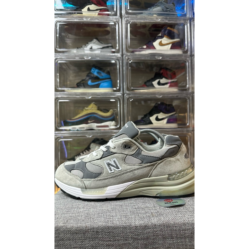 NB 992 GREY USA , NEW BALANCE USA GREY , NEW BALANCE , NB 992 , SNEAKERS , SEPATU , SHOES