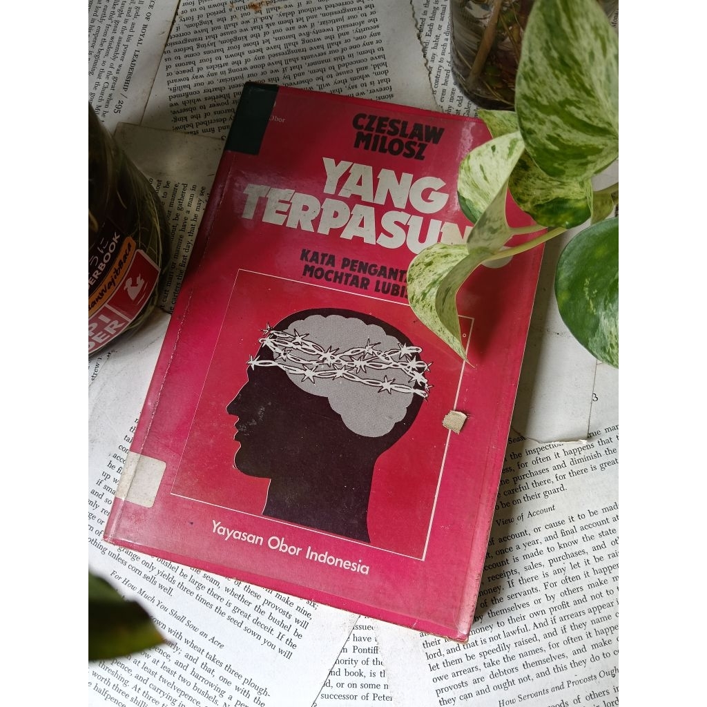 Buku Yang terpasung Czeslaw Milosz