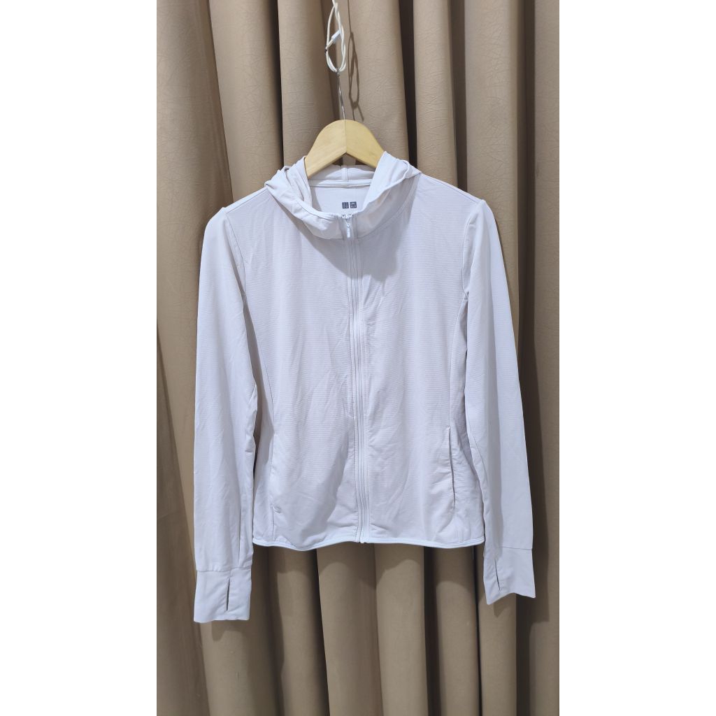 Uniqlo Airism Anti UV