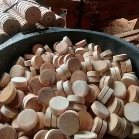 1 Set Roda Miniatur Truk Oleng Bahan Kayu