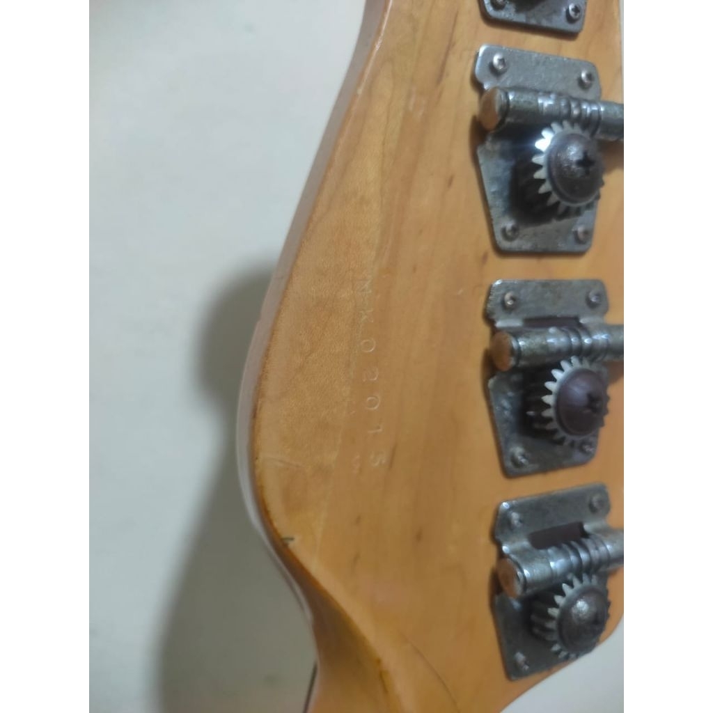 GITAR BASS YAMAHA BB300 MIT