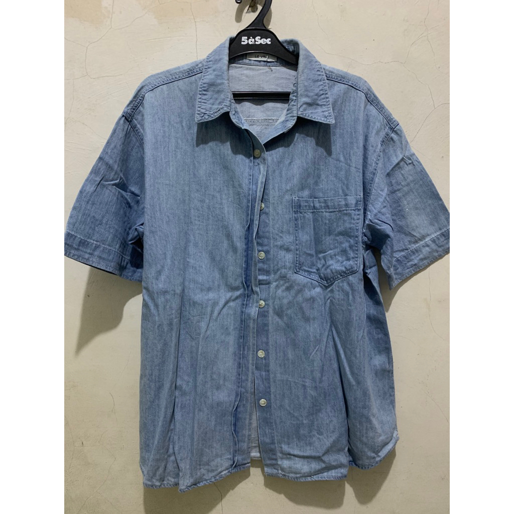 preloved kemeja levis