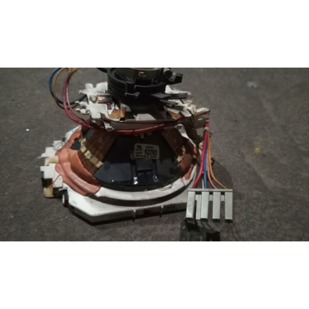 yoke tv 21 slim sharp/polytron